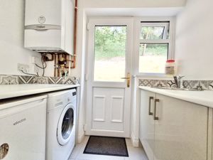 Photo 11- click for photo gallery